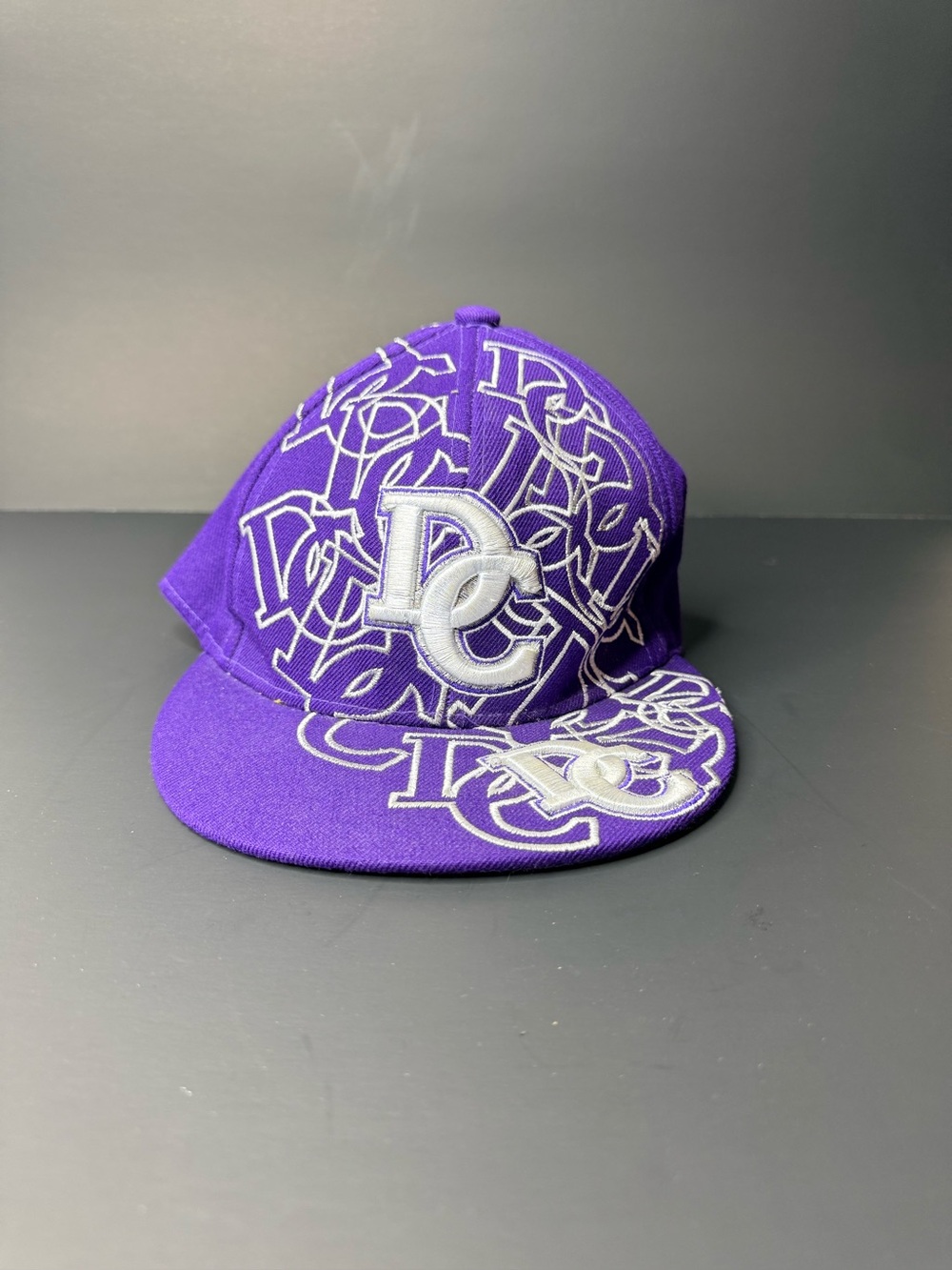 City Hunter DC Purple Graffiti Embroidered Fitted Hat Cap Size Medium Y2K Street